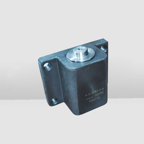 覆膜機(jī)液壓缸